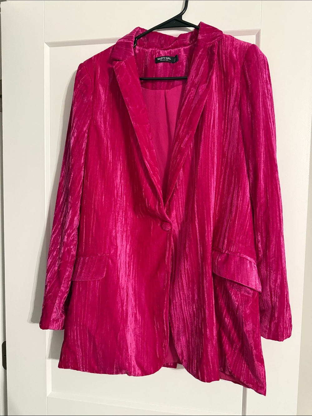Nasty Gal Velvet‎ Blazer – Magenta Pink – Size US 8